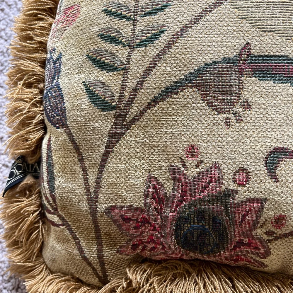 BORGATA decorative accent throw pillow 18”*18”